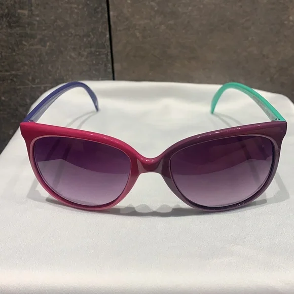 Vans Multicolored Beachwear cat eye sunglasses - Picture 8 of 8